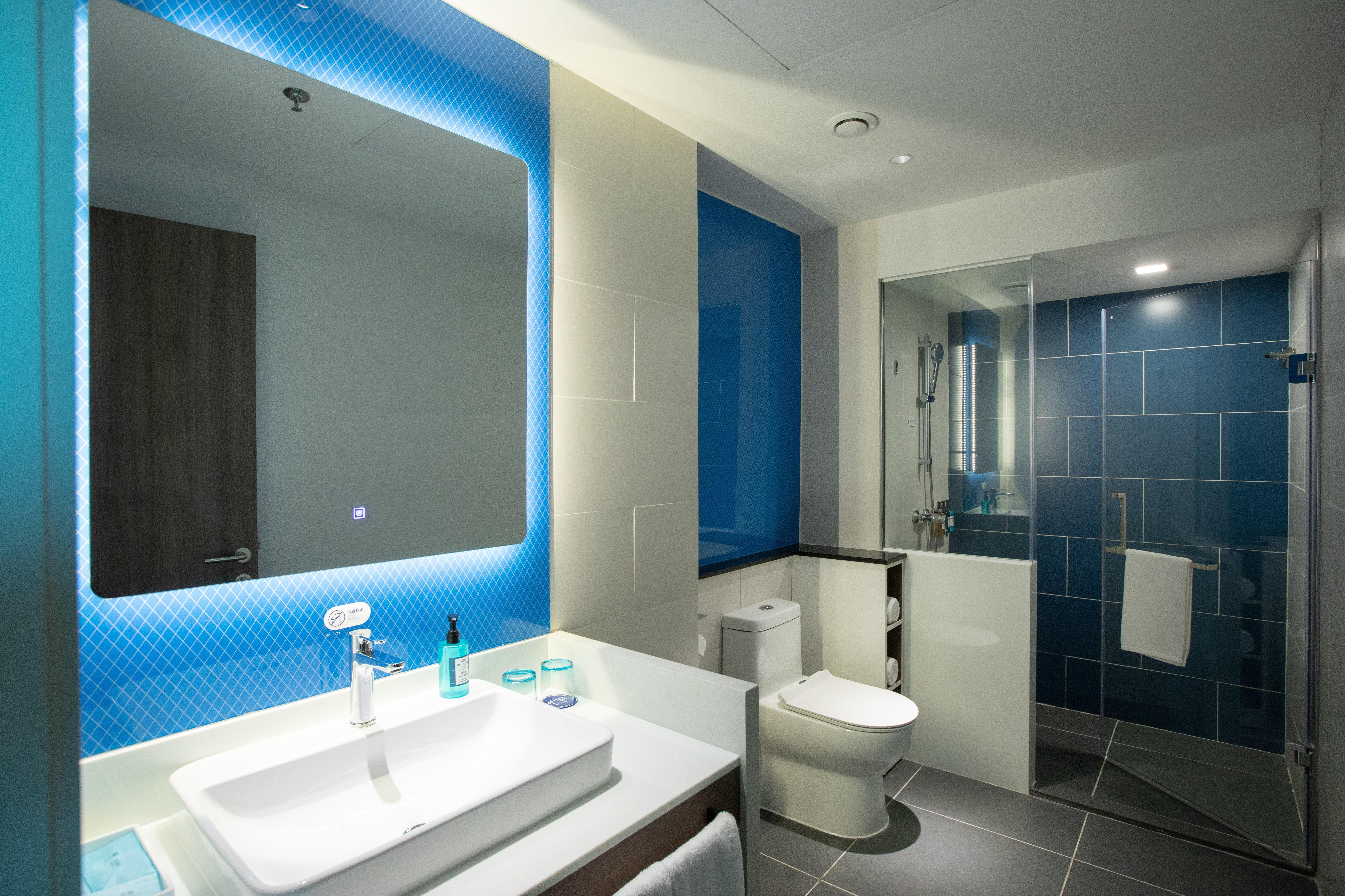 Holiday Inn Express Shantou City Center By Ihg Exterior photo
